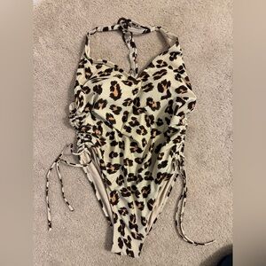 Kona Sol Leopard Print One Piece Swimsuit
